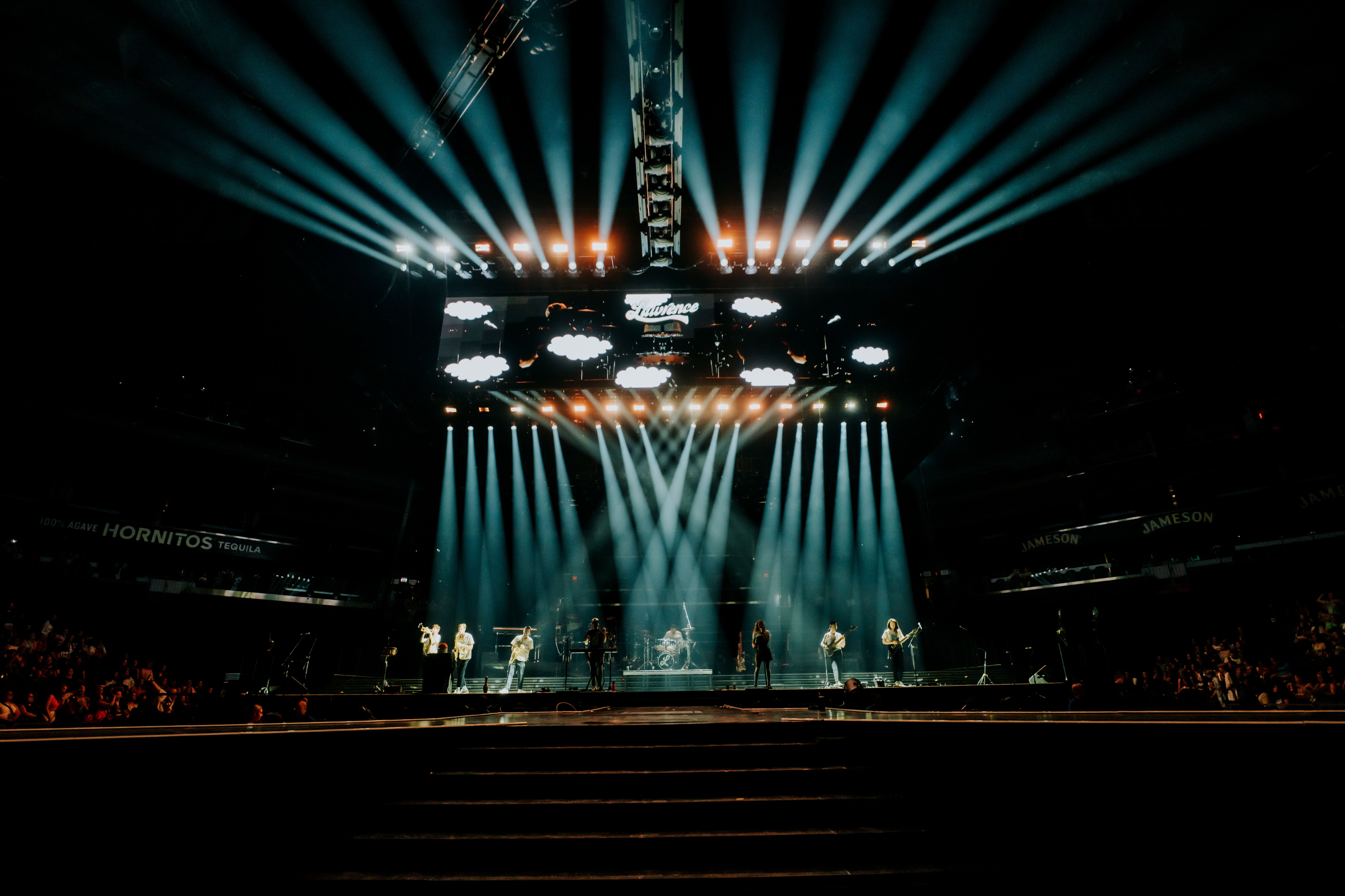 Lawrence opening for the Jonas Brothers in 2023 - @deaniechen on IG